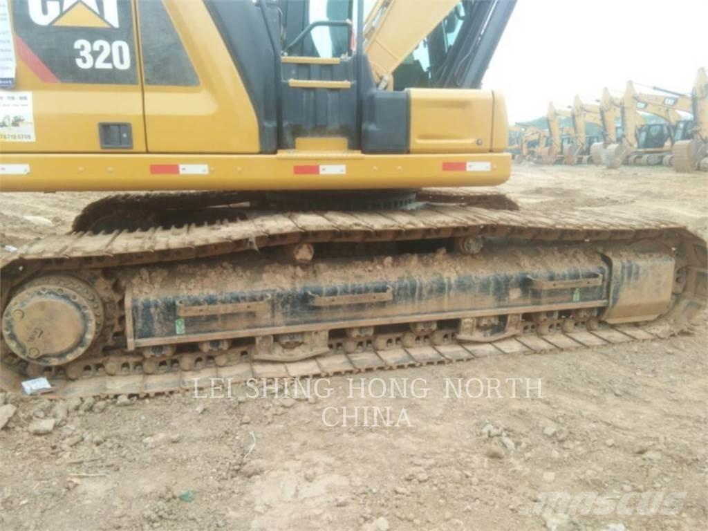 CAT 320-07 履带挖掘机