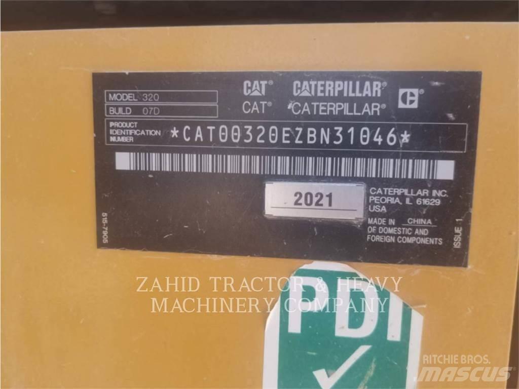 CAT 320-07D 履带挖掘机