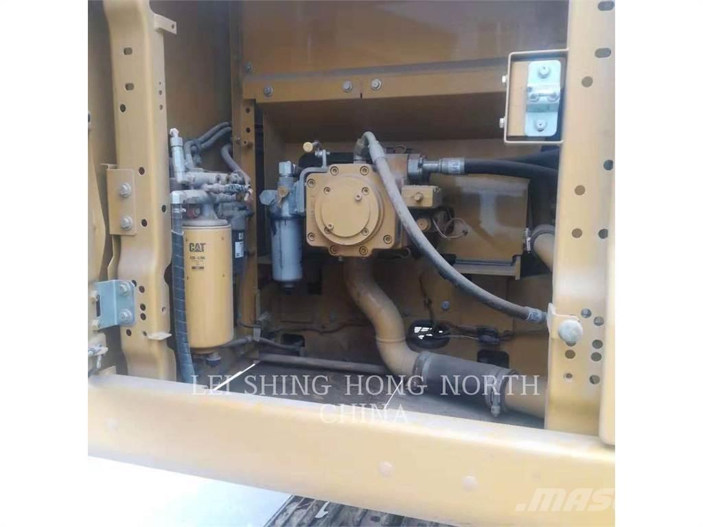 CAT 320-07GC 履带挖掘机