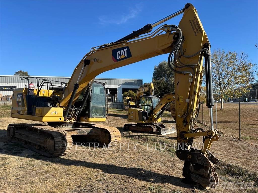 CAT 320 2D 履带挖掘机