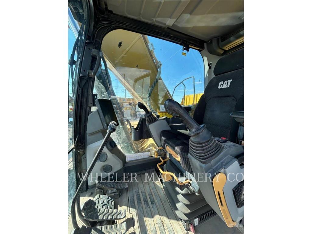 CAT 320 CF 履带挖掘机