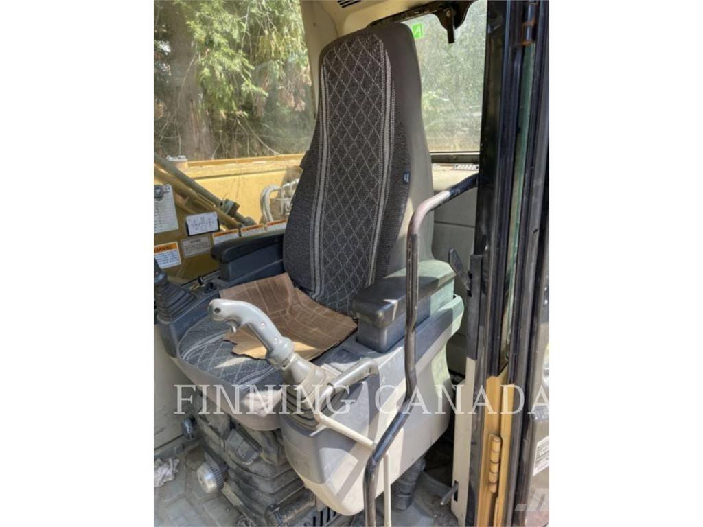 CAT 320C 履带挖掘机