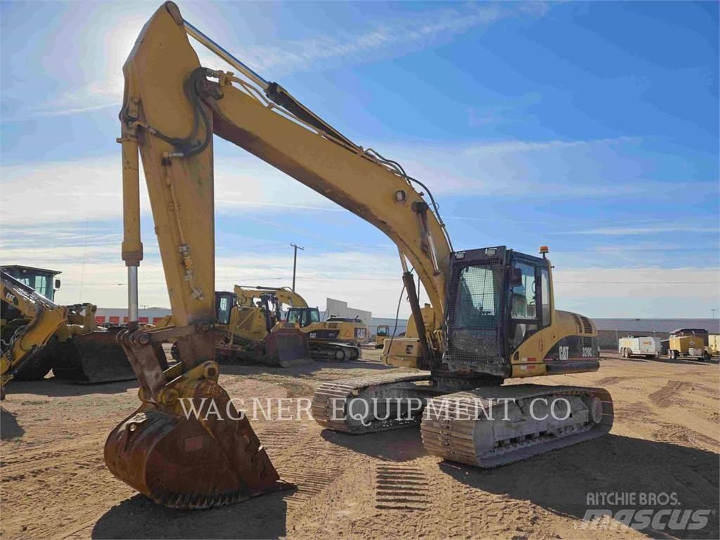 CAT 320CL 履带挖掘机