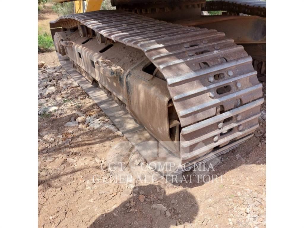 CAT 320CS 履带挖掘机