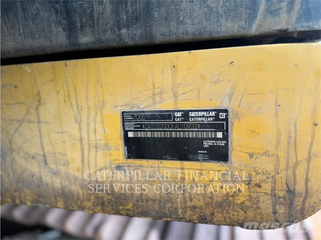 CAT 320D 履带挖掘机