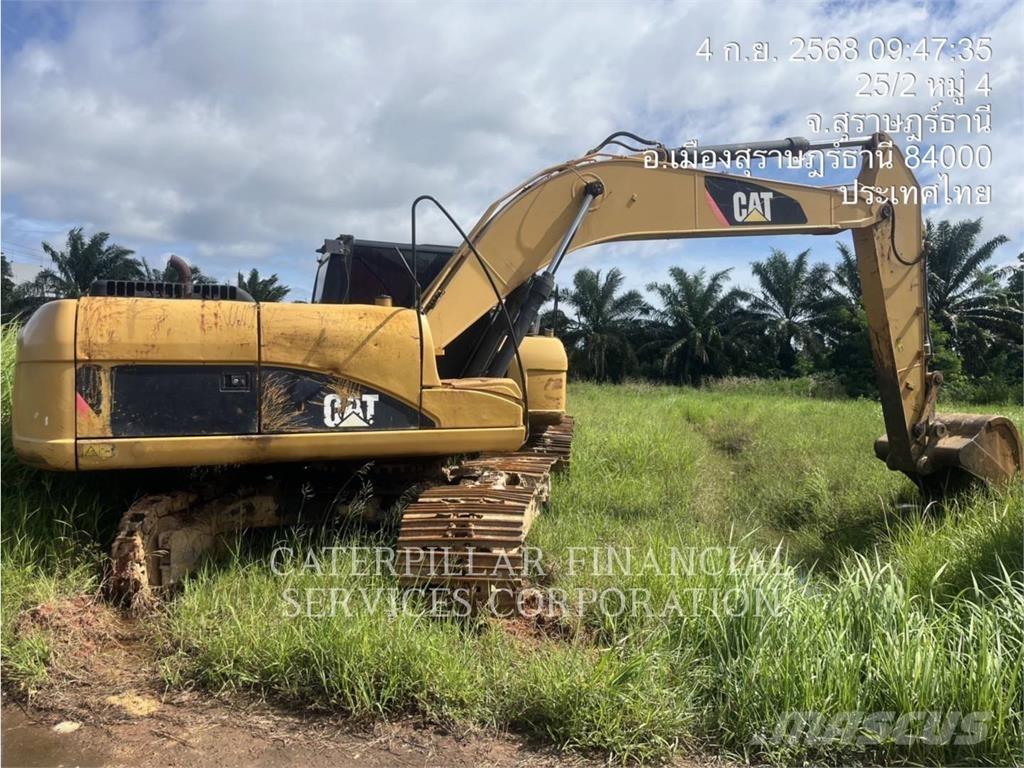 CAT 320D 履带挖掘机