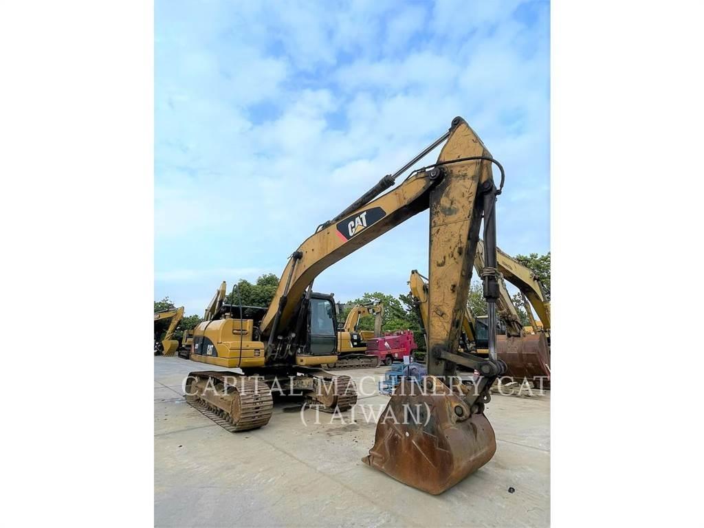 CAT 320D 履带挖掘机