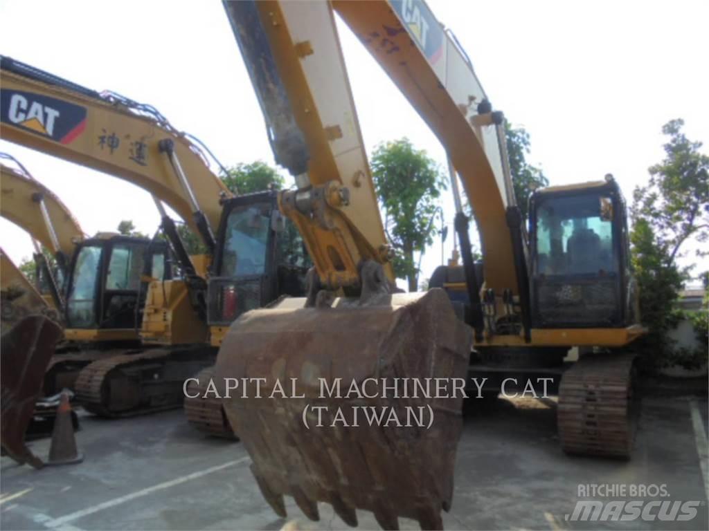 CAT 320D2 履带挖掘机
