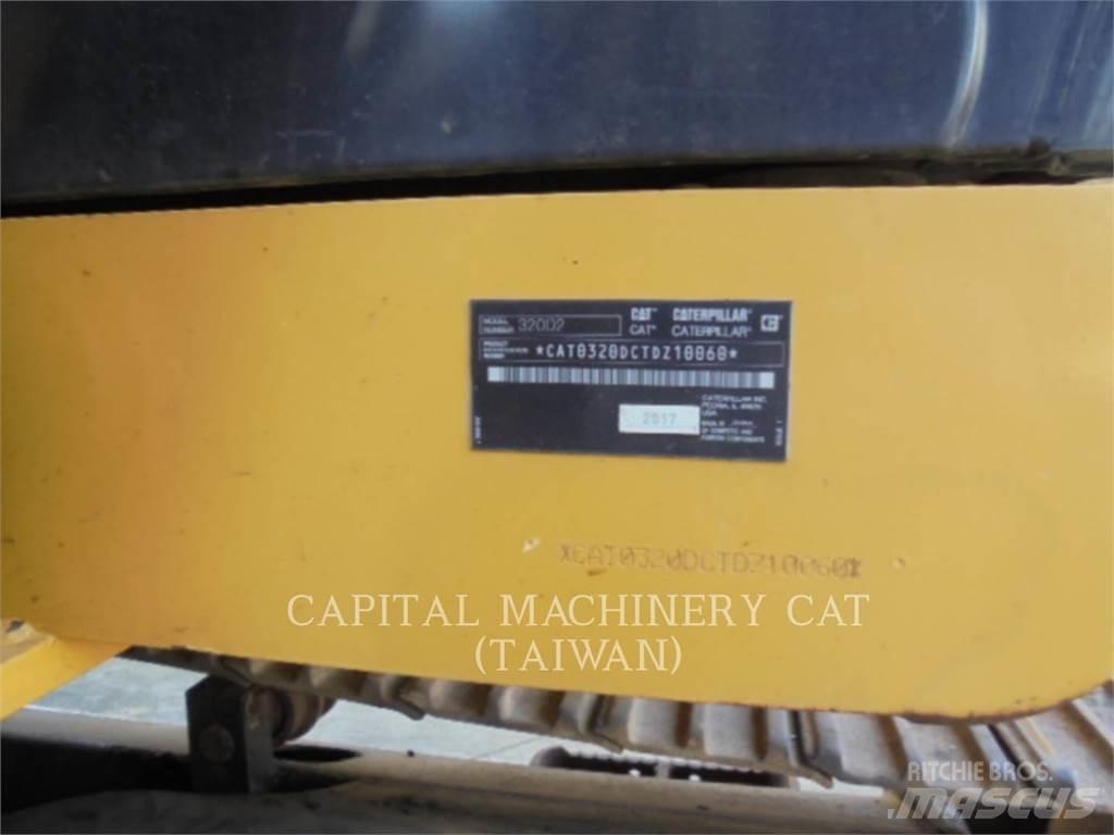 CAT 320D2 履带挖掘机