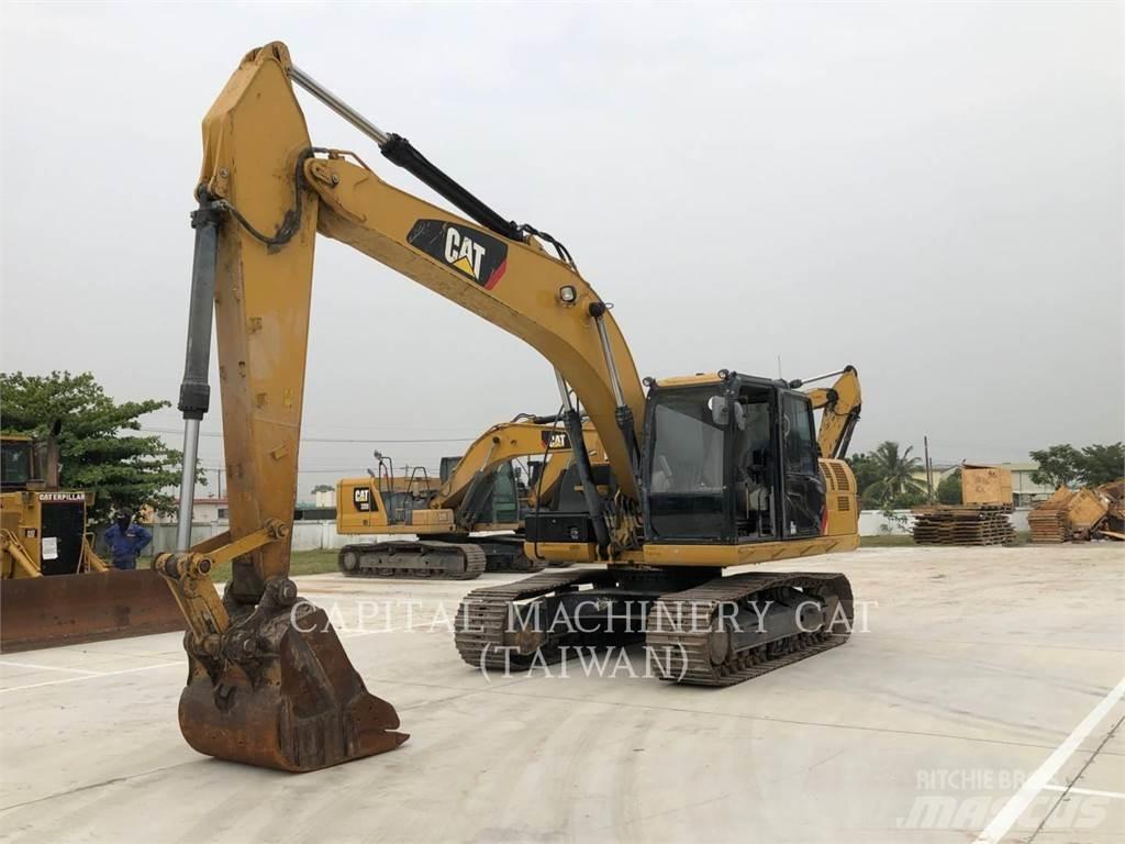 CAT 320D2 履带挖掘机