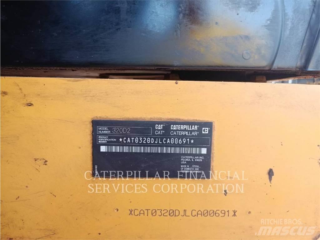 CAT 320D2 履带挖掘机