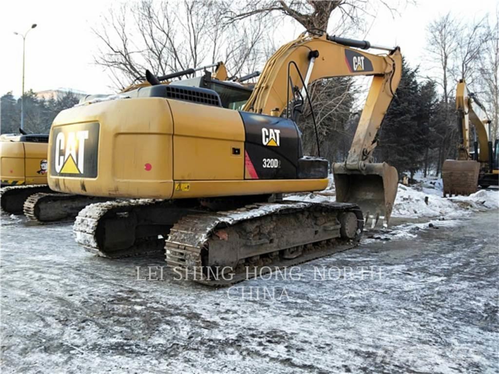 CAT 320D2 履带挖掘机