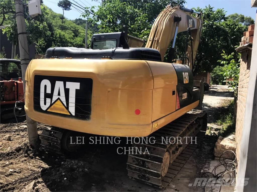 CAT 320D2 履带挖掘机
