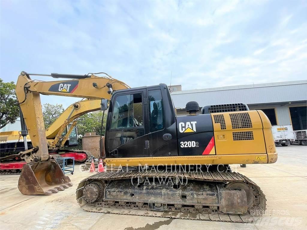 CAT 320D2 履带挖掘机