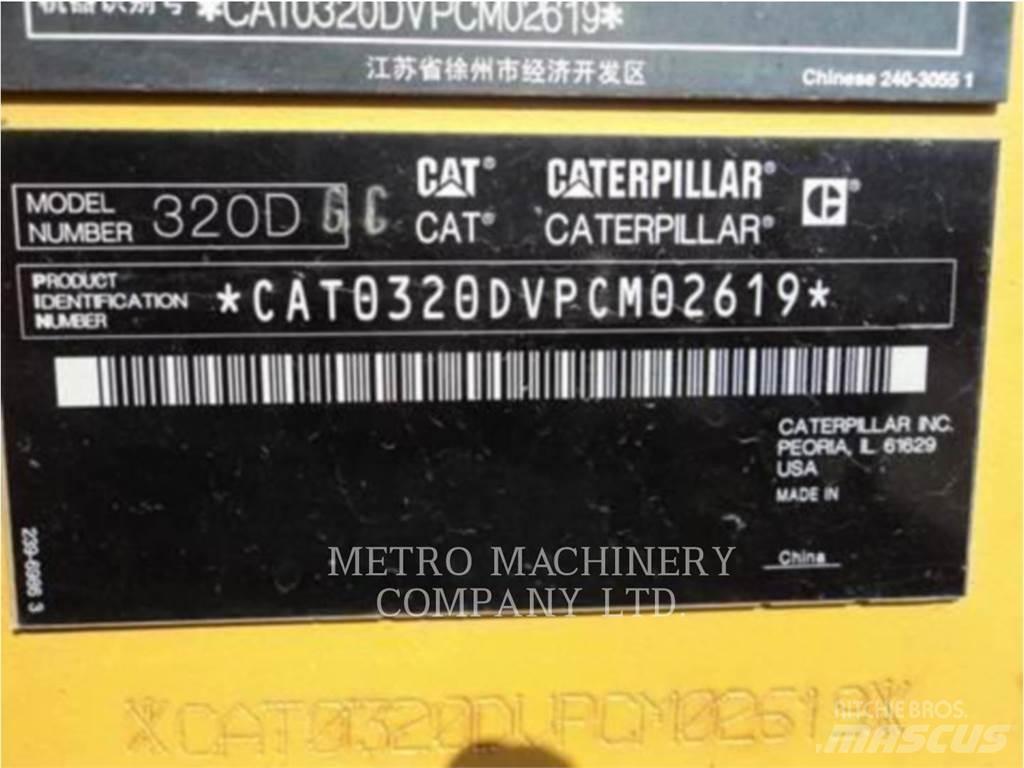 CAT 320DGC 履带挖掘机