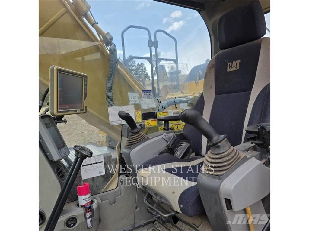 CAT 320E 履带挖掘机