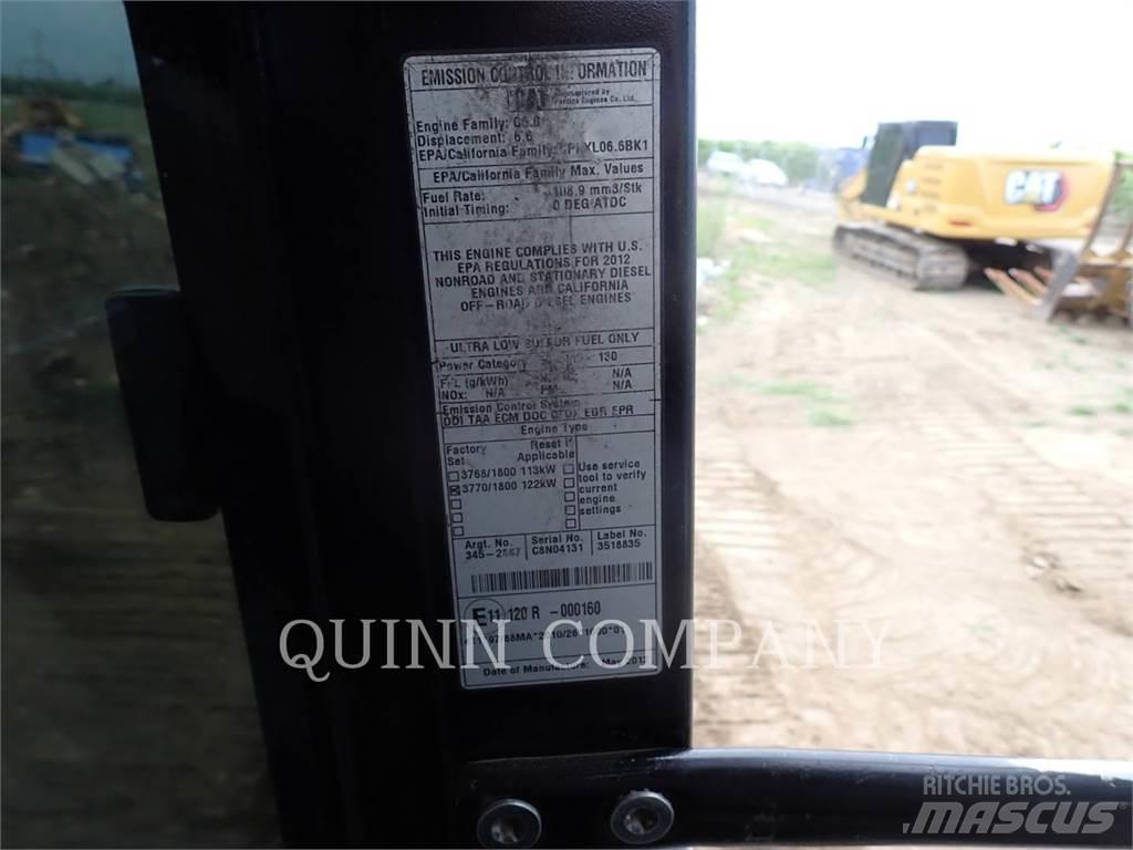 CAT 320EL 履带挖掘机