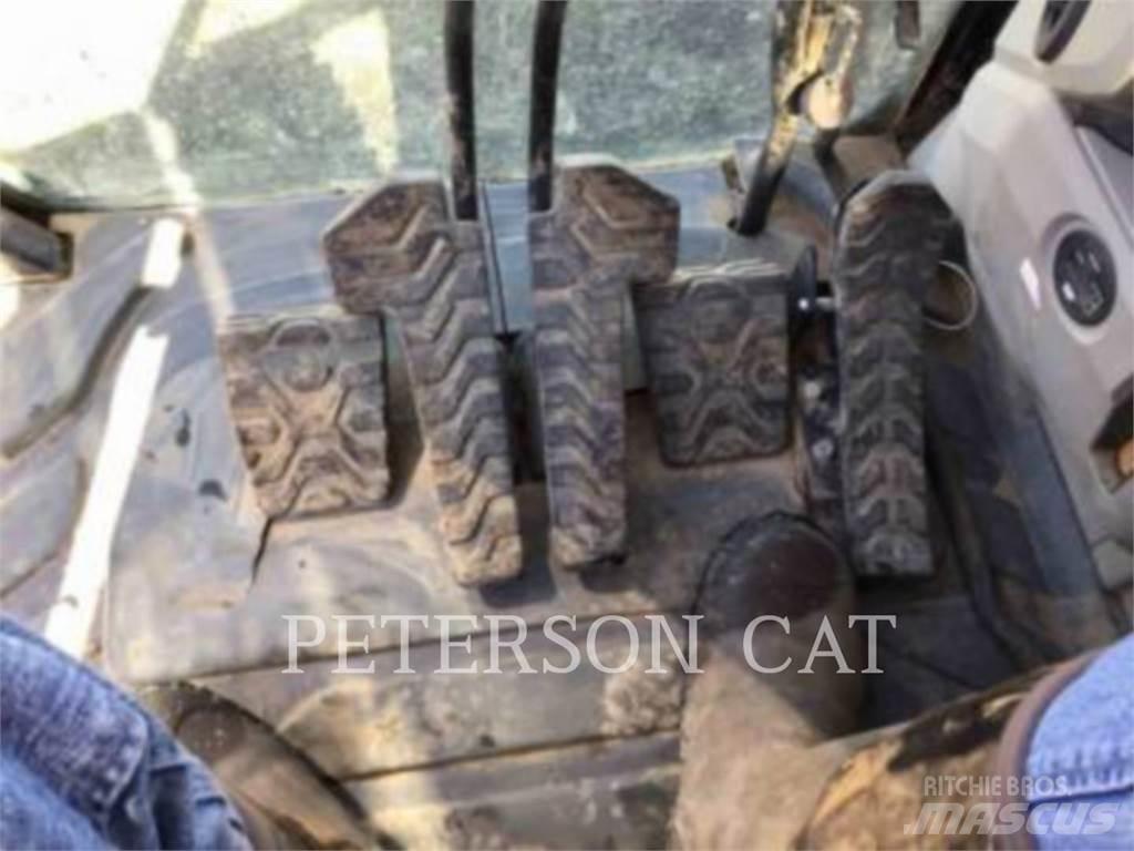 CAT 320F 履带挖掘机