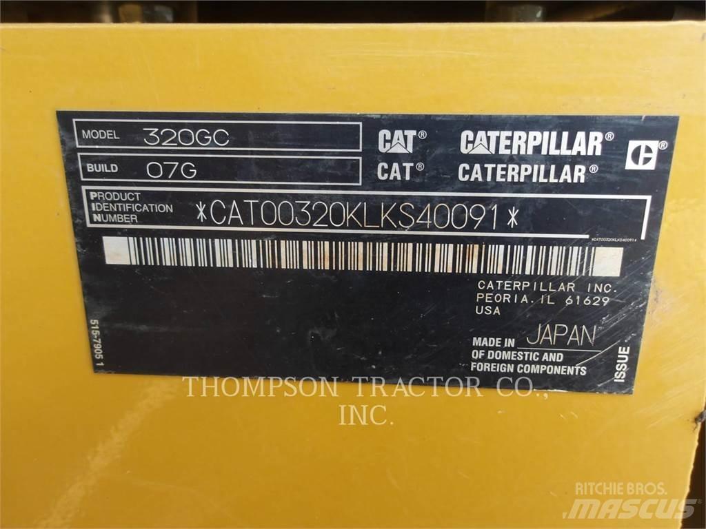 CAT 320GC 履带挖掘机