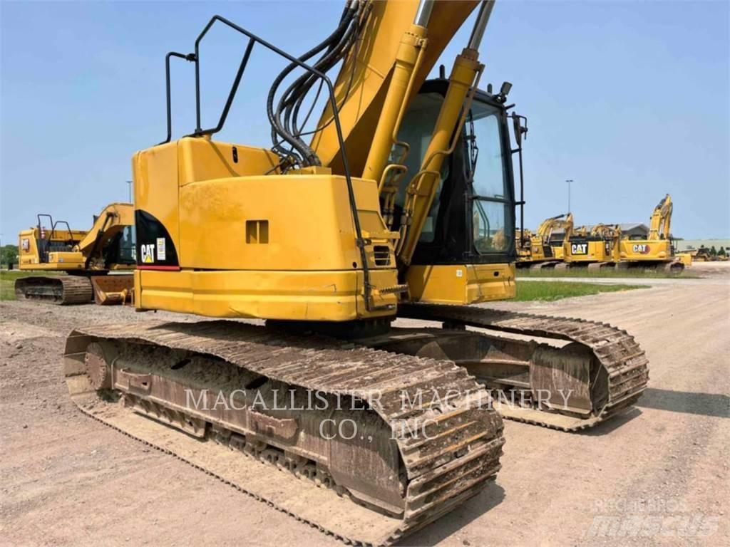 CAT 321CLCR 履带挖掘机