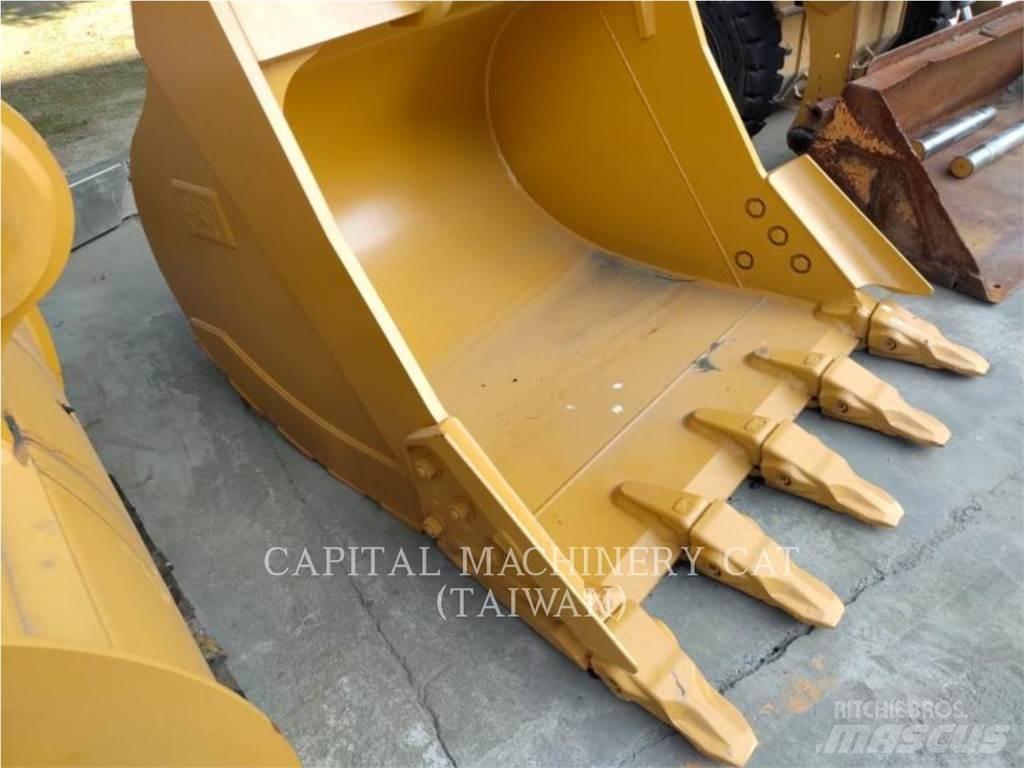 CAT 323 挖斗