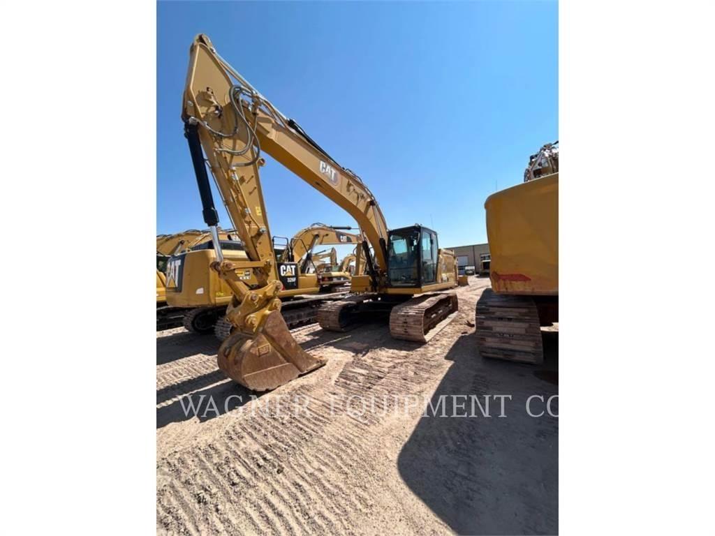 CAT 323 履带挖掘机