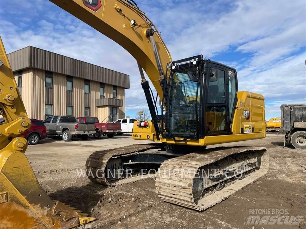 CAT 323 履带挖掘机