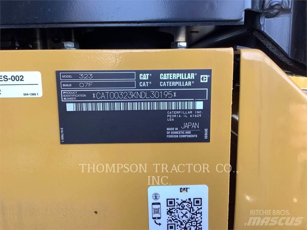 CAT 323 履带挖掘机