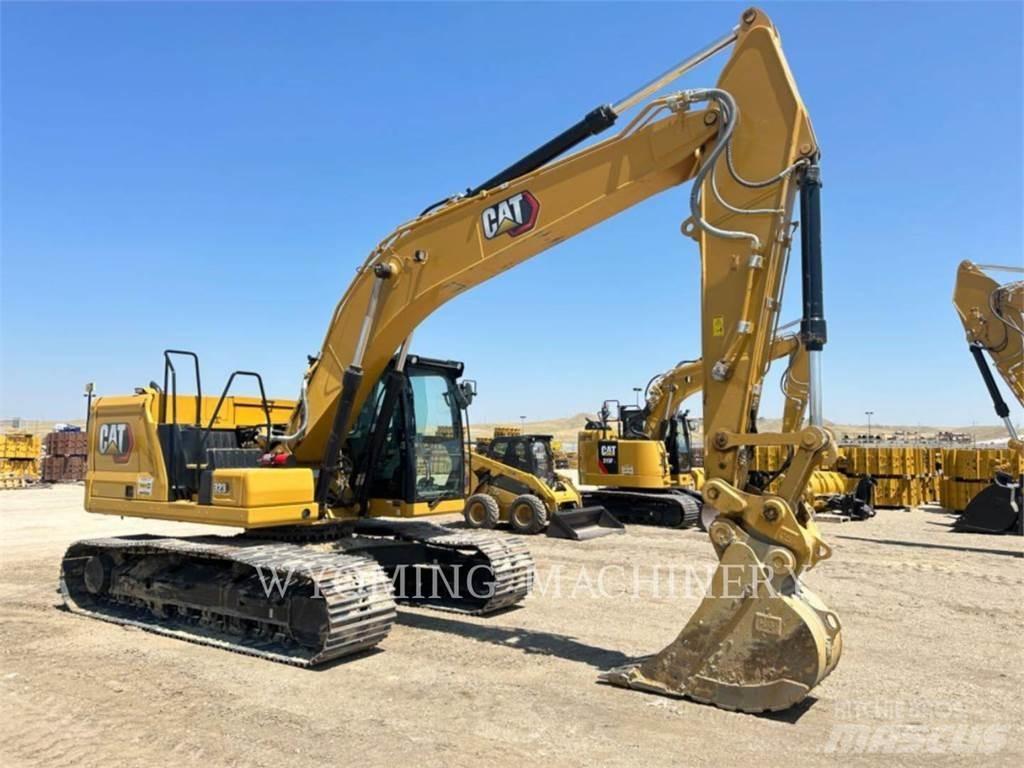 CAT 323 履带挖掘机