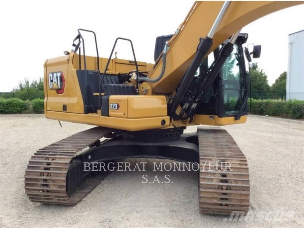 CAT 323 履带挖掘机