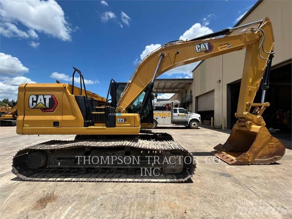 CAT 323 履带挖掘机