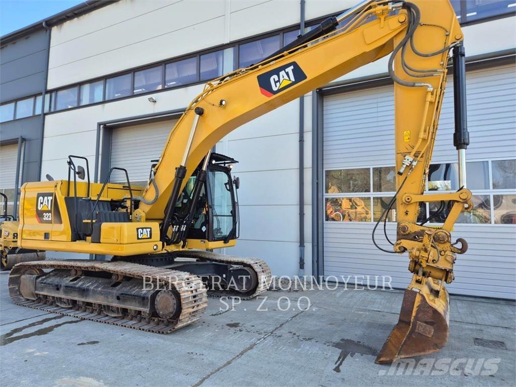 CAT 323 履带挖掘机