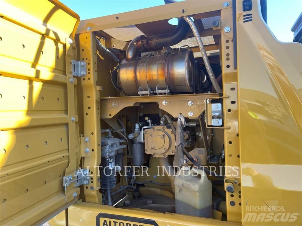 CAT 323-07 履带挖掘机