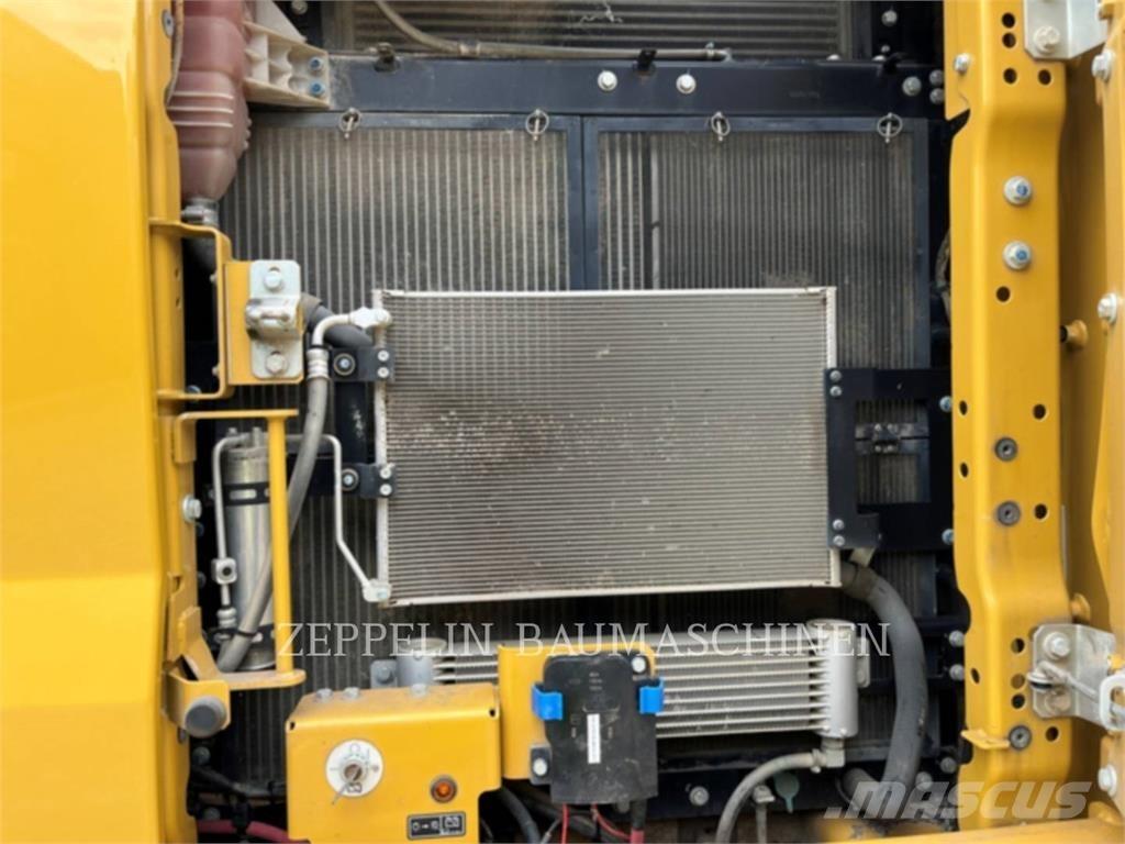 CAT 323-07C 履带挖掘机