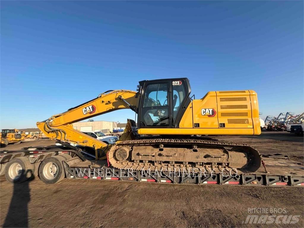 CAT 323 CF 履带挖掘机