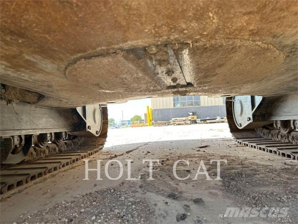 CAT 323 TC 履带挖掘机