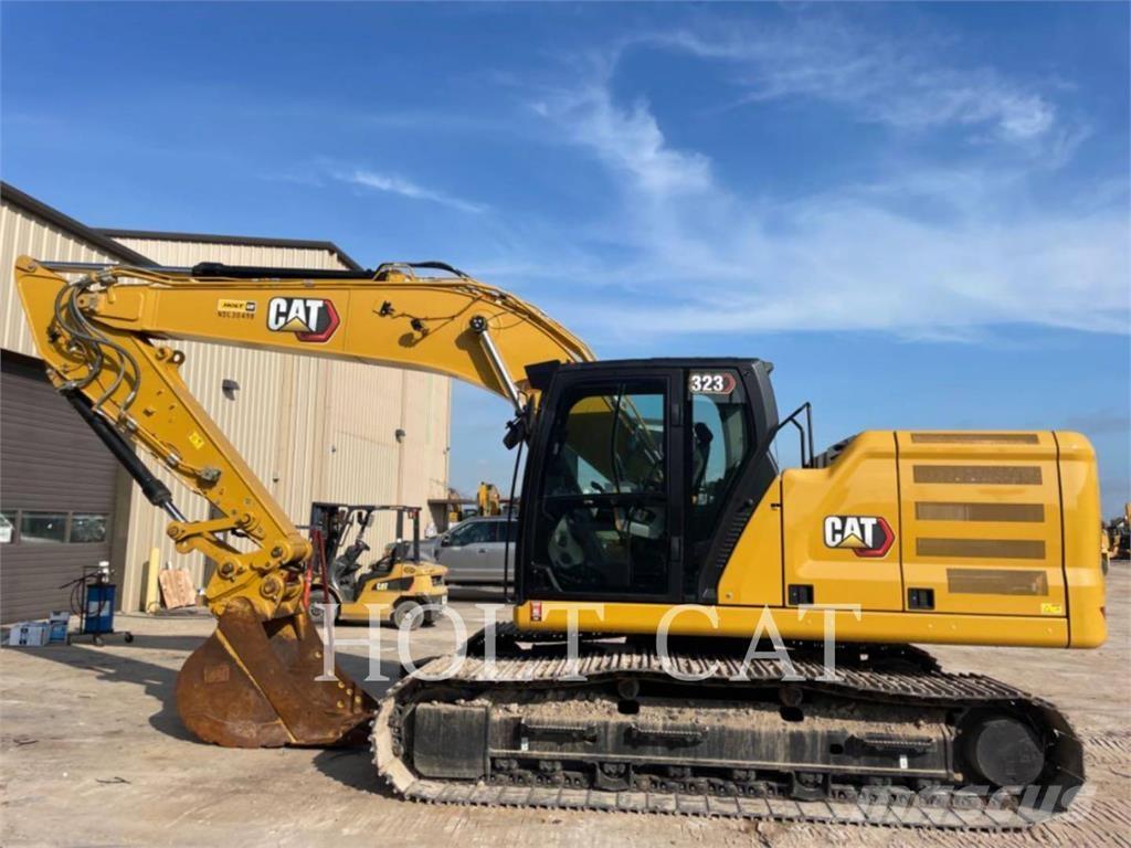 CAT 323 TC 履带挖掘机
