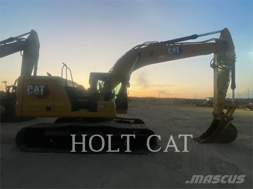 CAT 323 TC 履带挖掘机