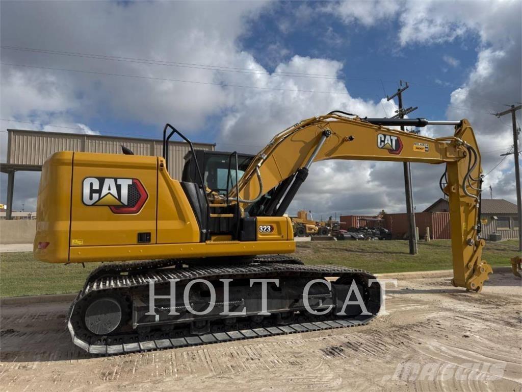 CAT 323 TC 轮式装载机