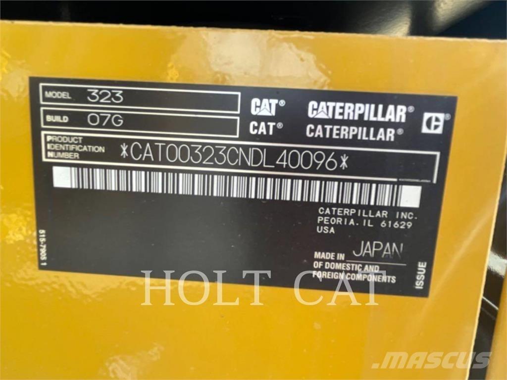 CAT 323 TC 履带挖掘机
