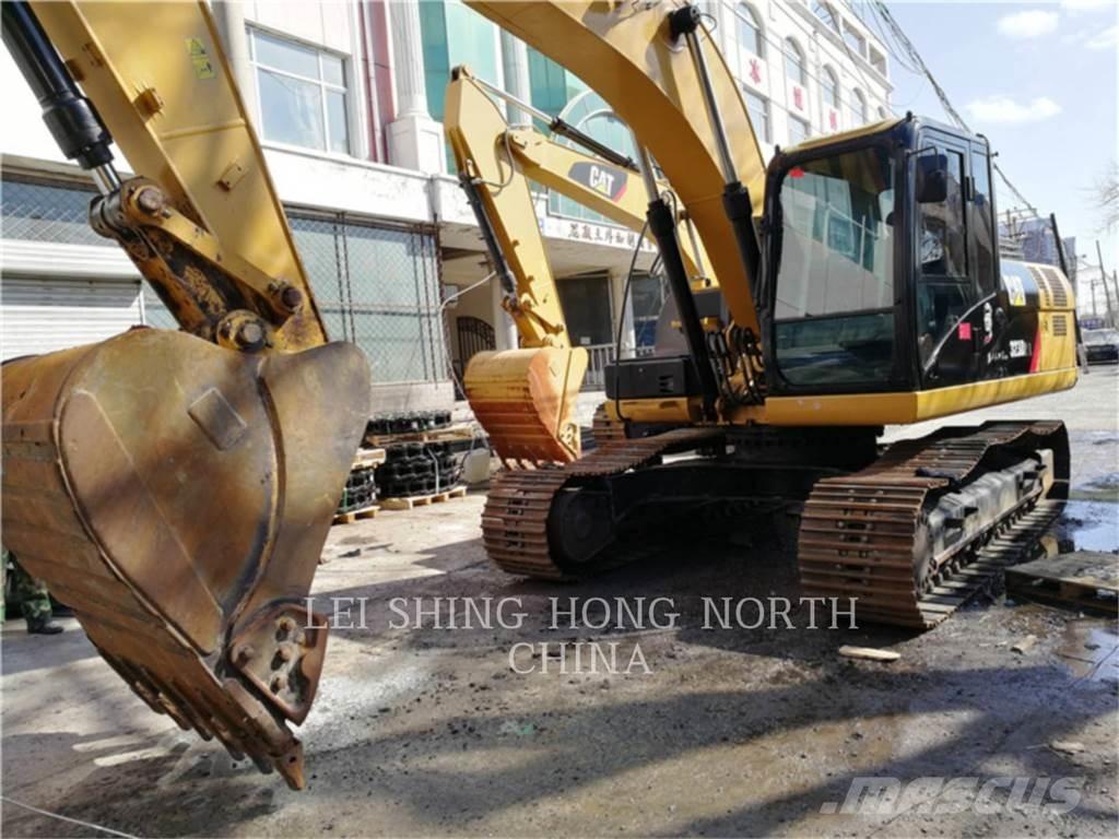 CAT 323D2L 履带挖掘机