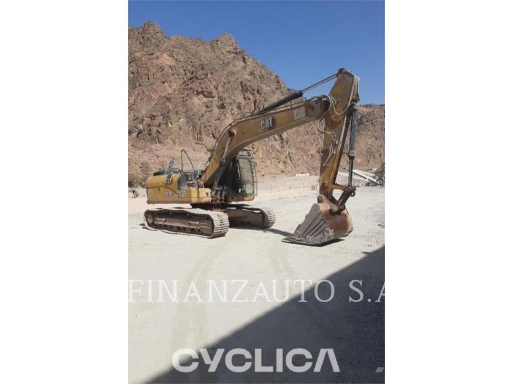 CAT 323DLN 履带挖掘机