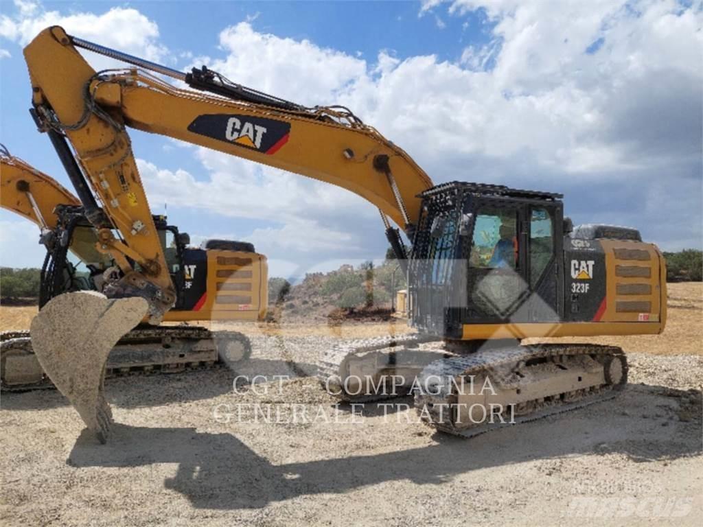 CAT 323F 履带挖掘机