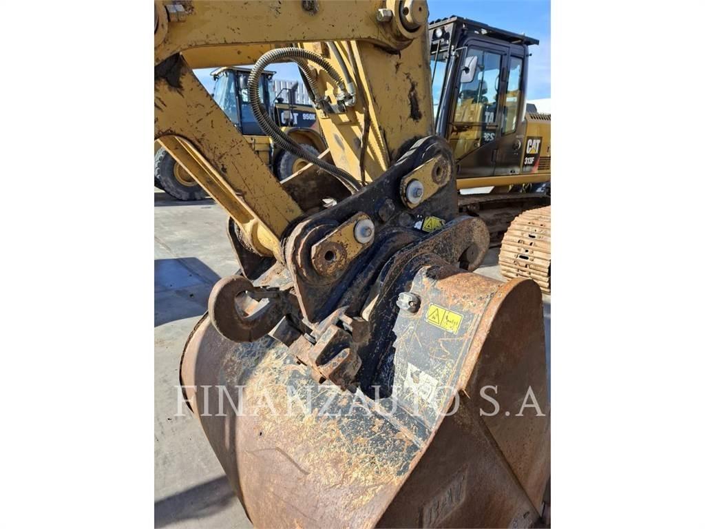 CAT 323F 履带挖掘机