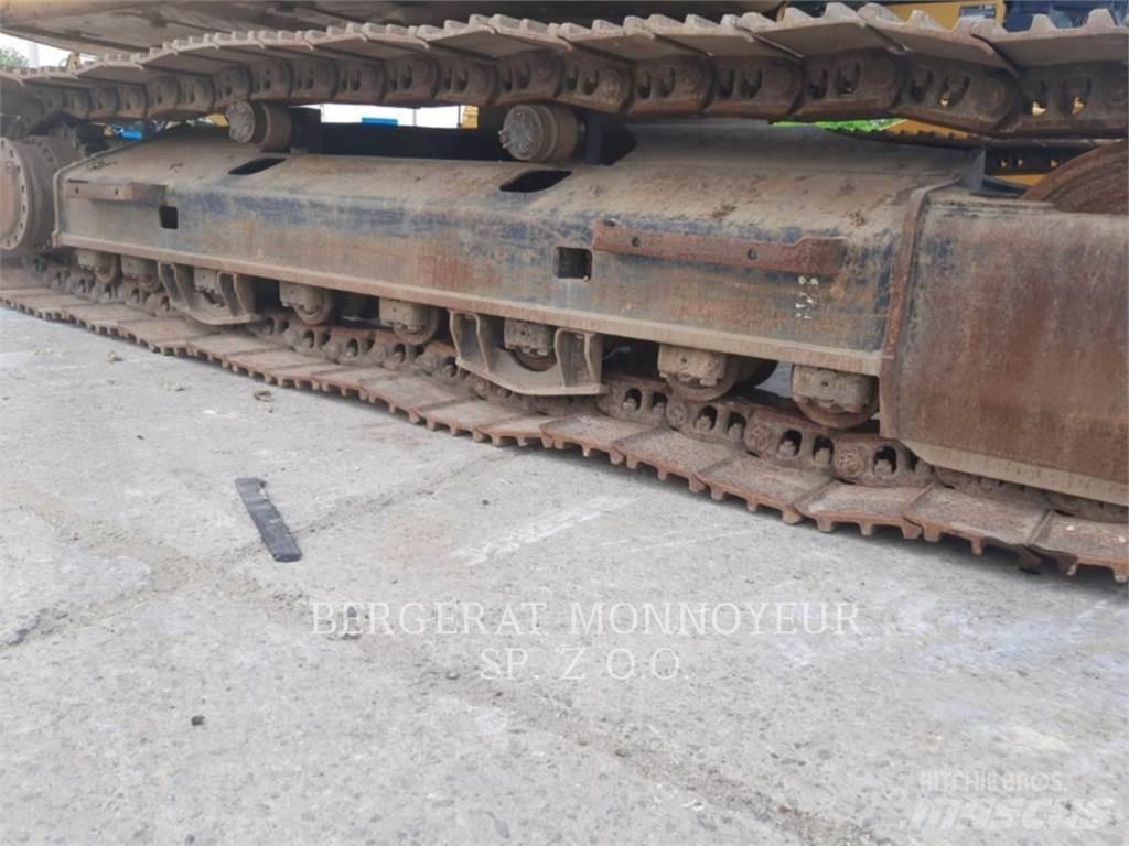 CAT 323FL 履带挖掘机