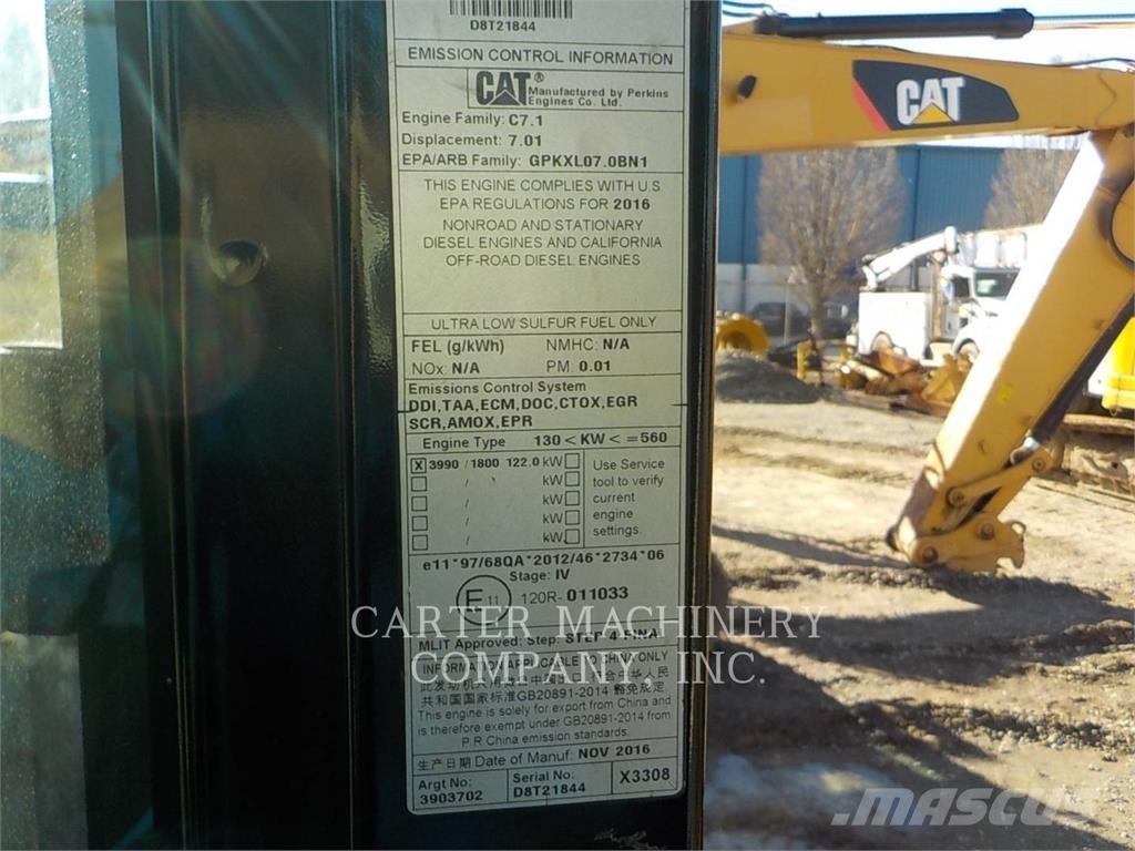CAT 323FL 履带挖掘机
