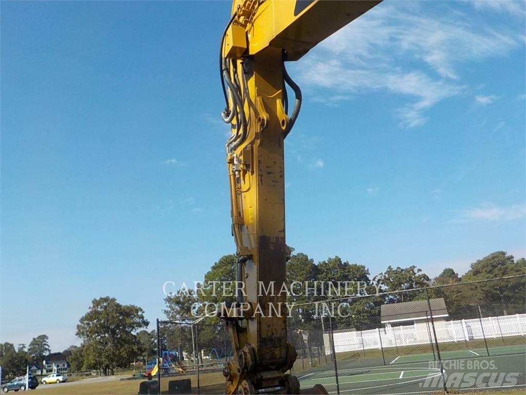 CAT 323FL 履带挖掘机