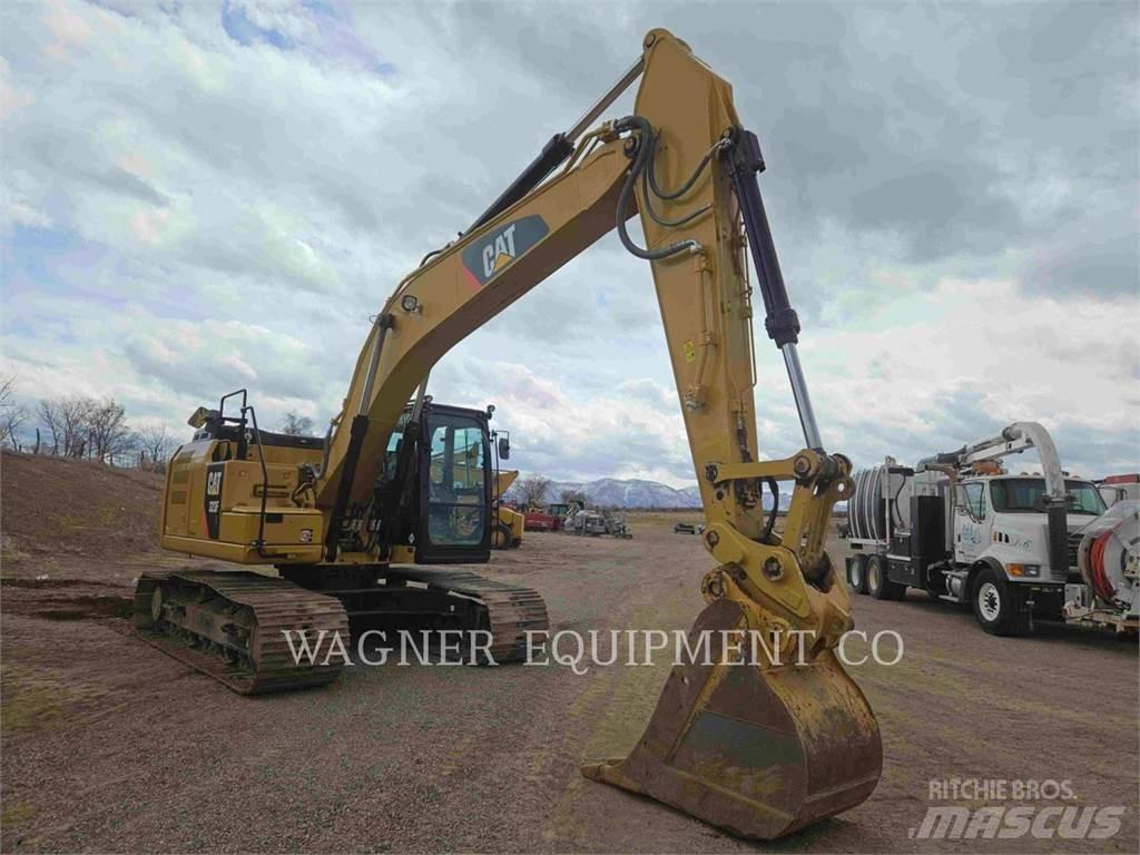 CAT 323FL TC 履带挖掘机