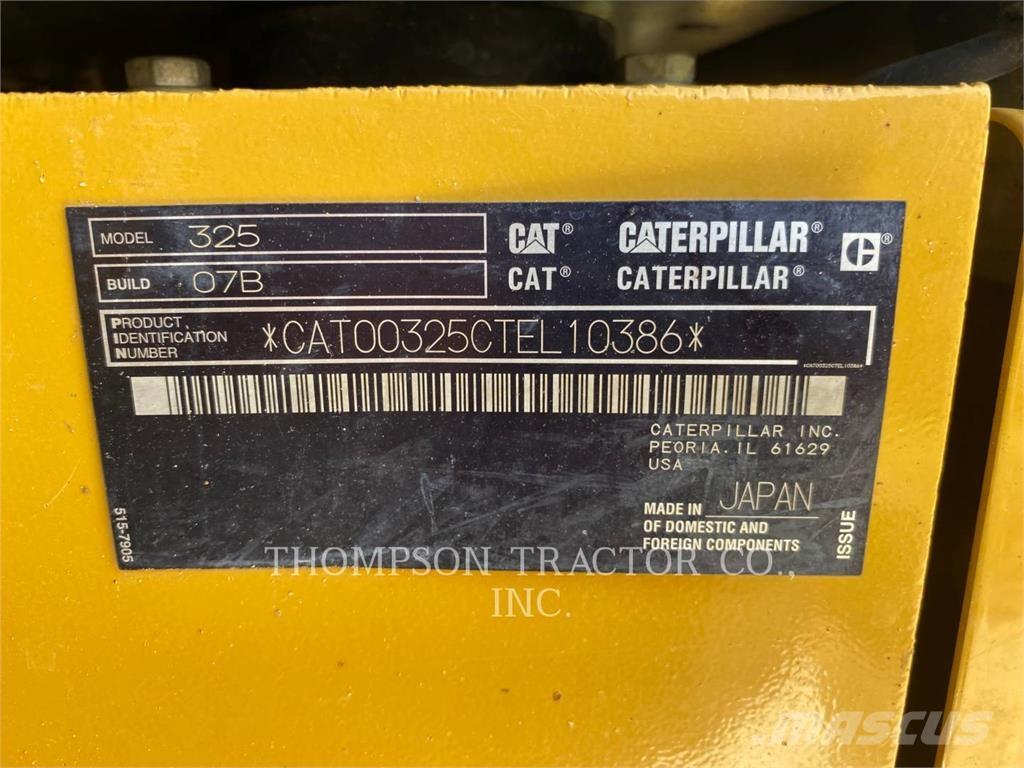 CAT 325 履带挖掘机