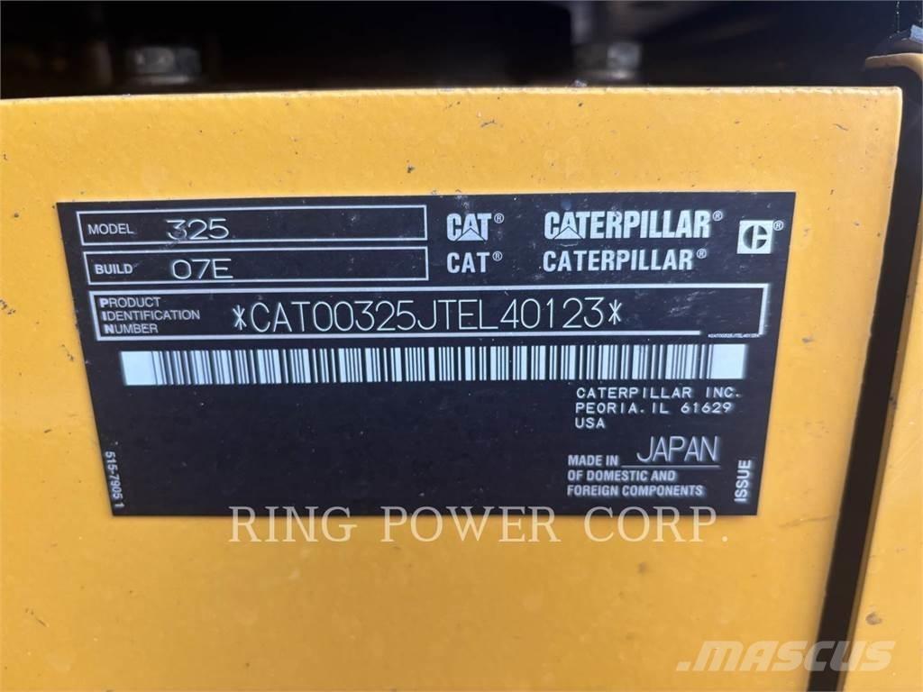 CAT 325 履带挖掘机